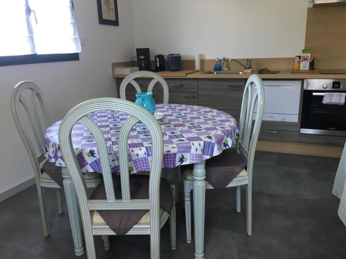Pugny-Chatenod Appartement T2 Independant Dans Maison מראה חיצוני תמונה